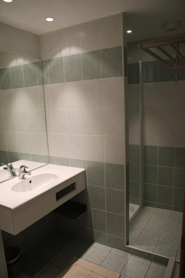 Chambres D'Hotes Les Peschiers Chateauroux-les-Alpes Exteriör bild