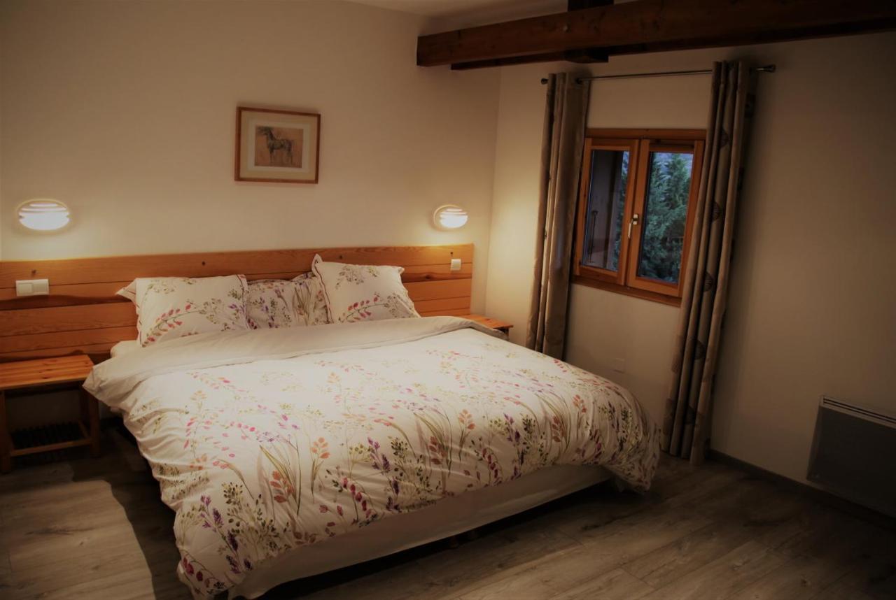 Chambres D'Hotes Les Peschiers Chateauroux-les-Alpes Exteriör bild